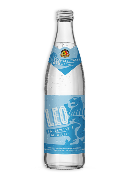 0,5l Flasche Tafelwasser mit wenig Kohlensäure der Aktienbrauerei Kaufbeuren